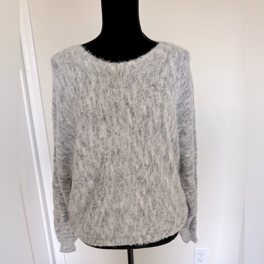Women’s Cozy Eyelash Scoop Neck Sweater
